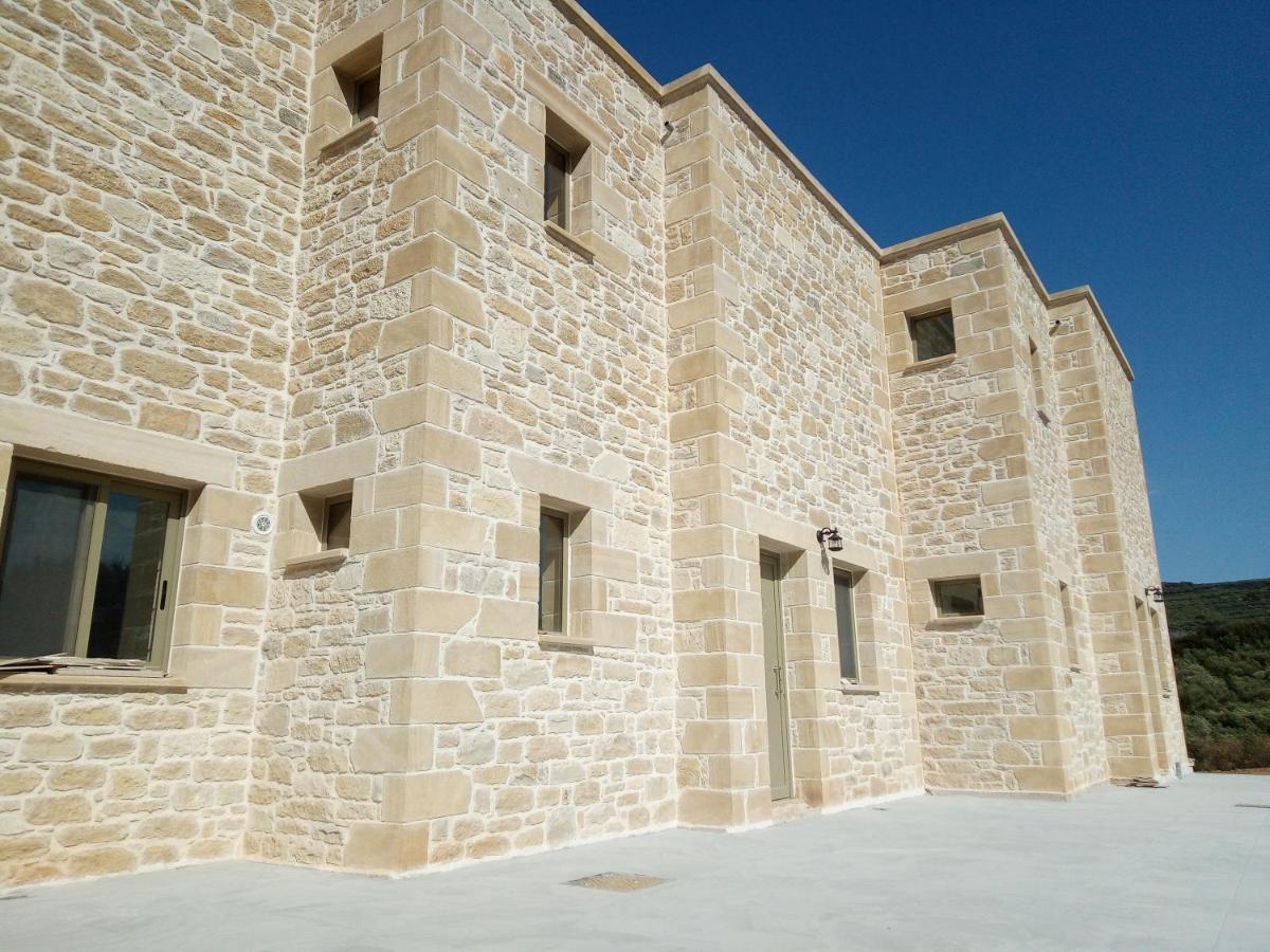 Villa Stylianos And Studios Kíssamos Екстериор снимка