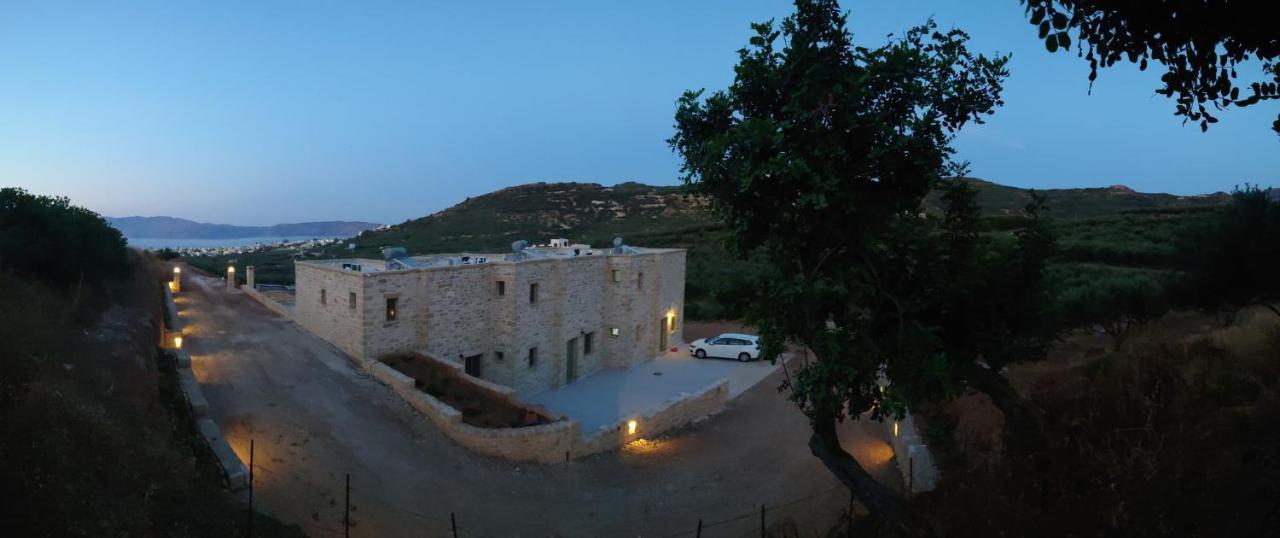 Villa Stylianos And Studios Kíssamos Екстериор снимка