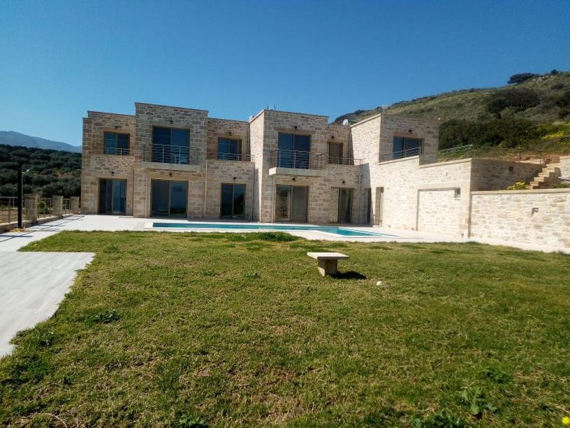 Villa Stylianos And Studios Kíssamos Екстериор снимка