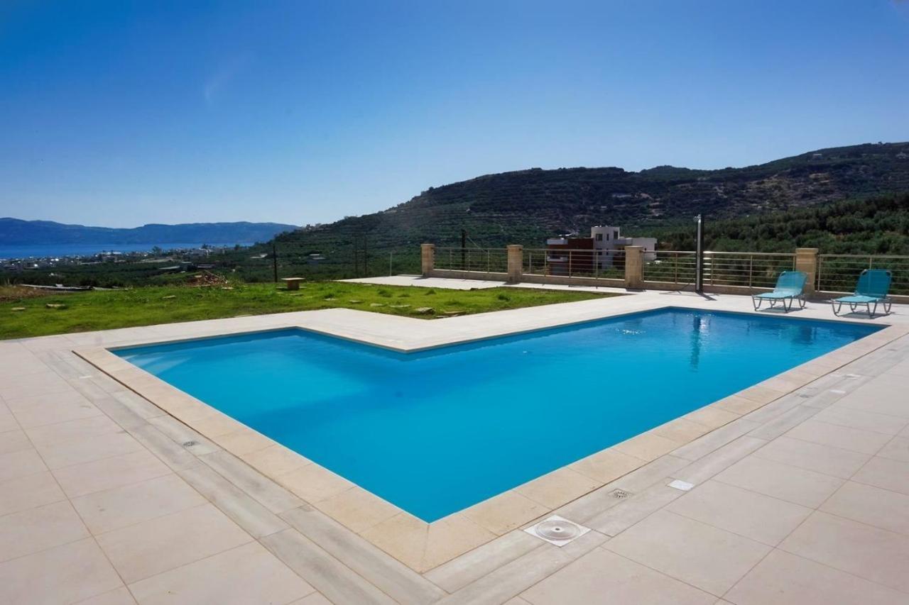 Villa Stylianos And Studios Kíssamos Екстериор снимка