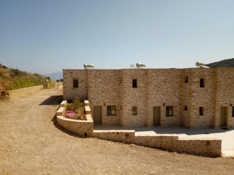Villa Stylianos And Studios Kíssamos Екстериор снимка