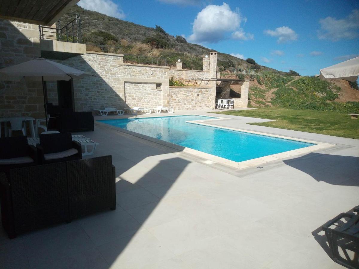 Villa Stylianos And Studios Kíssamos Екстериор снимка